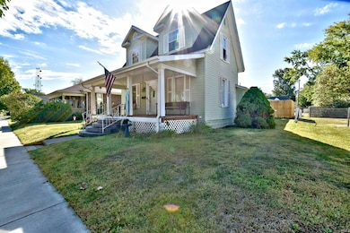 505 W Marion St, Monticello, IN 47960 - photo 2