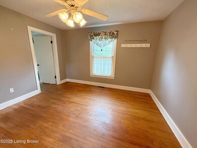 1445 Campbellsville Rd, Hodgenville, KY 42748 - photo 7