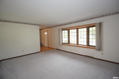 1855 14th St, Bettendorf, IA 52722 - photo 7