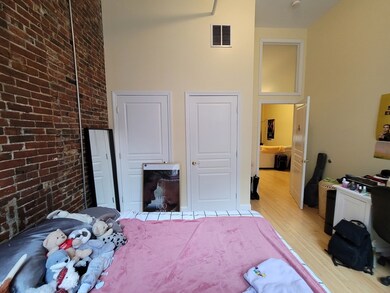 37 Temple Place unit 202, Boston, MA 02111 - photo 6