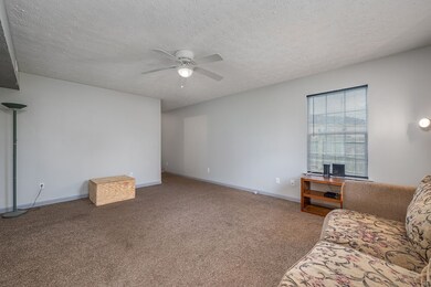 100 Saddlewood Dr, Shelbyville, TN 37160 - photo 5