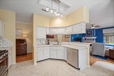 7706 Woodlett Ct, Houston, TX 77095 - photo 7