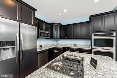 9006 Endicott Place, Lorton, VA 22079 - photo 7