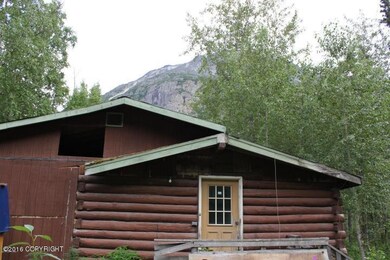 Exterior 4
