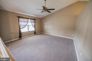 357 Montgomery Cir, Stephens City, VA 22655 - photo 4
