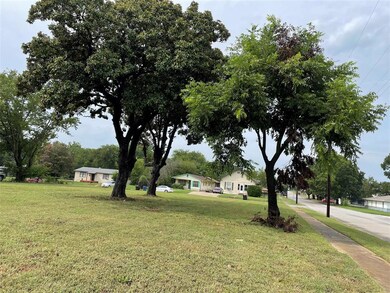 Lot 1 W Johnson St, Denison, TX 75020 - photo 4