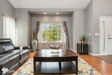 Living Room Front-ELK05239-FULL