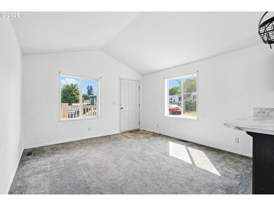 1530 Tamarack St unit 11 St, Sweet Home, OR 97386 - photo 7