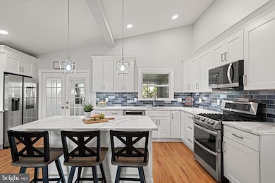 404 Lyndhurst Dr, Broomall, PA 19008 - photo 3