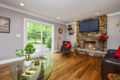 003-photo-living-room-7194125
