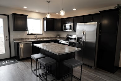 640 Still Waters Ln, Plover, WI 54467 - photo 7