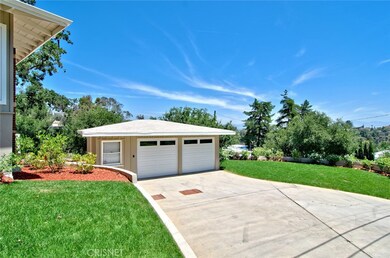 21503 Marchena St, Woodland Hills, CA 91364 - photo 3