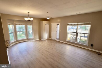 308 Assembly Point Ct, Odenton, MD 21113 - photo 5