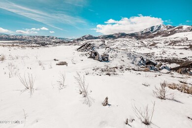 3_Land_high_3827866