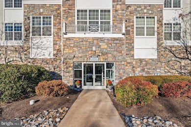 4206 Lydia Hollow Dr unit B, Glen Mills, PA 19342 - photo 2