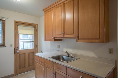 697 Kitchen