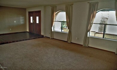 B-Living Room