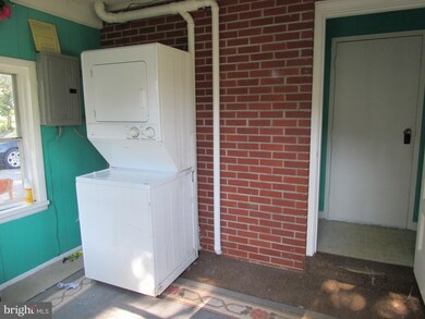 2824 Lincoln Hwy E unit A, Ronks, PA 17572 - photo 2