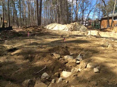 52 Amesbury Rd, Hopkinton, NH 03229 - photo 3