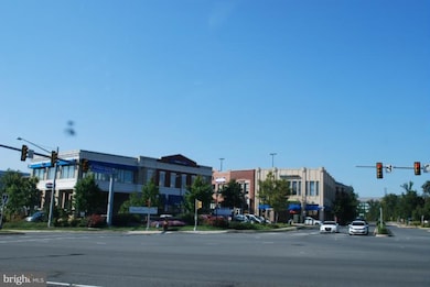 13113 Park Crescent Cir, Herndon, VA 20171 - photo 7