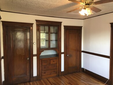 6 Lesher St, Roslindale, MA 02131 - photo 4