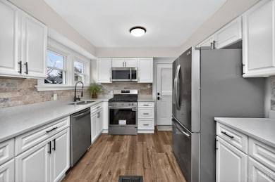 3812 Carlton St, Cincinnati, OH 45227 - photo 7