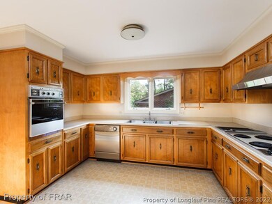 3100 Ravenhill Dr, Fayetteville, NC 28303 - photo 7