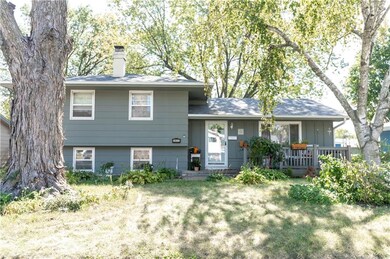 3822 Bel Aire Rd, Des Moines, IA 50310 - photo 2