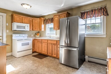 26 Curtis Rd, Saugus, MA 01906 - photo 3