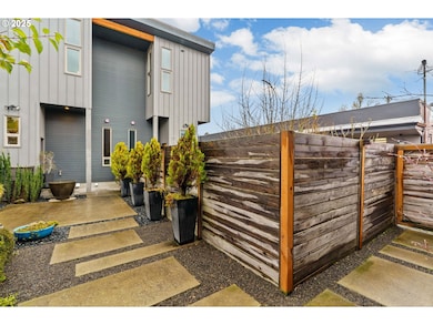 1460 Willamette St, Eugene, OR 97401 - photo 4