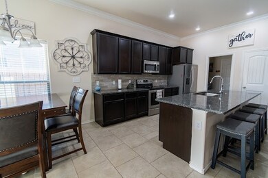 1025 E 92nd St, Odessa, TX 79765 - photo 5