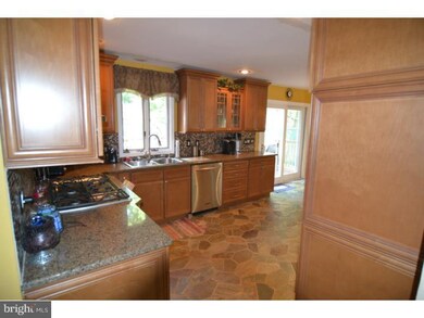 347 Crawford Ave, Maple Shade, NJ 08052 - photo 5