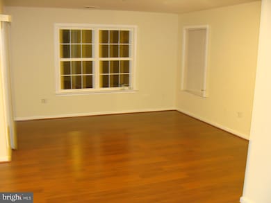 20110 Macintosh Ln, Germantown, MD 20876 - photo 6