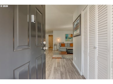 Entrance/Foyer