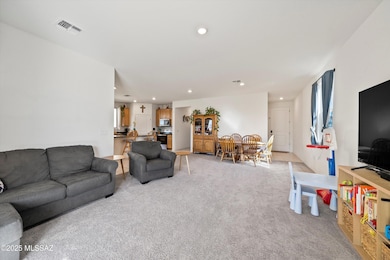 07-Living Area