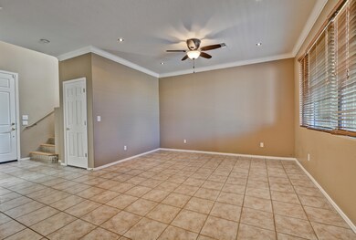 Living Room (3)