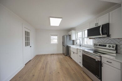 109 Hight St, Shelbyville, TN 37160 - photo 2