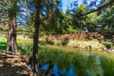 60588 Springtree Ct, Bend, OR 97702 - photo 3