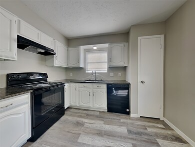 6606 Sandswept Ln, Houston, TX 77086 - photo 3