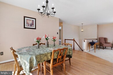 22010 Mohawk Dr, Smithsburg, MD 21783 - photo 7