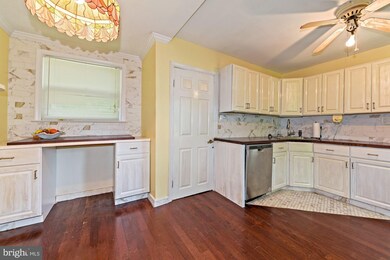880 E Main St, Marlton, NJ 08053 - photo 5