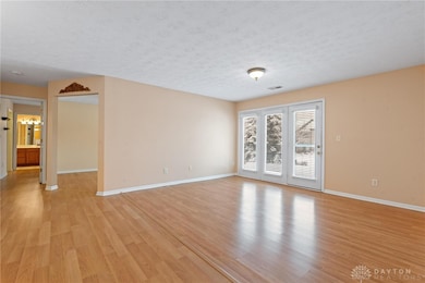 1740 Piper Ln unit 102, Dayton, OH 45440 - photo 5