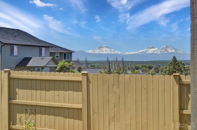 4574 SW Umatilla Ave, Redmond, OR 97756 - photo 2