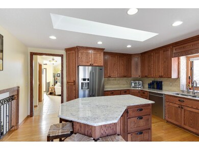 Eat in Kitchen with large center island