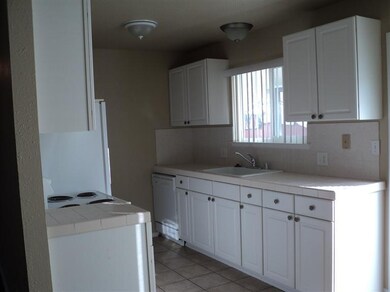 5912 E Ramona Ave, Fresno, CA 93727 - photo 6