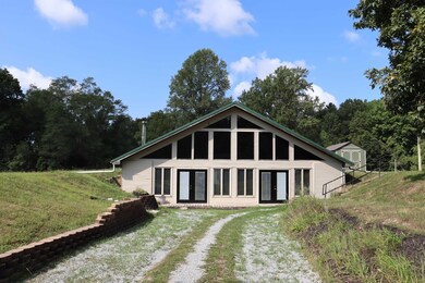 10653 E Wright Rd, Bloomfield, IN 47424 - photo 6