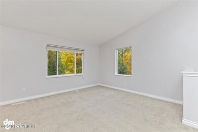 17-Living Room 20200924-DW-6135