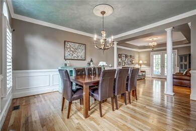 The open flow of the rooms, designer accents aboun