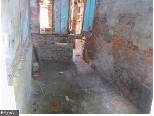 111 S Arlington Ave, Baltimore, MD 21223 - photo 4