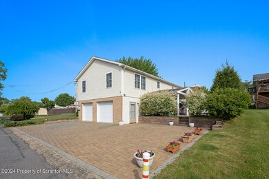 306 Walsh St, Scranton, PA 18505 - photo 5